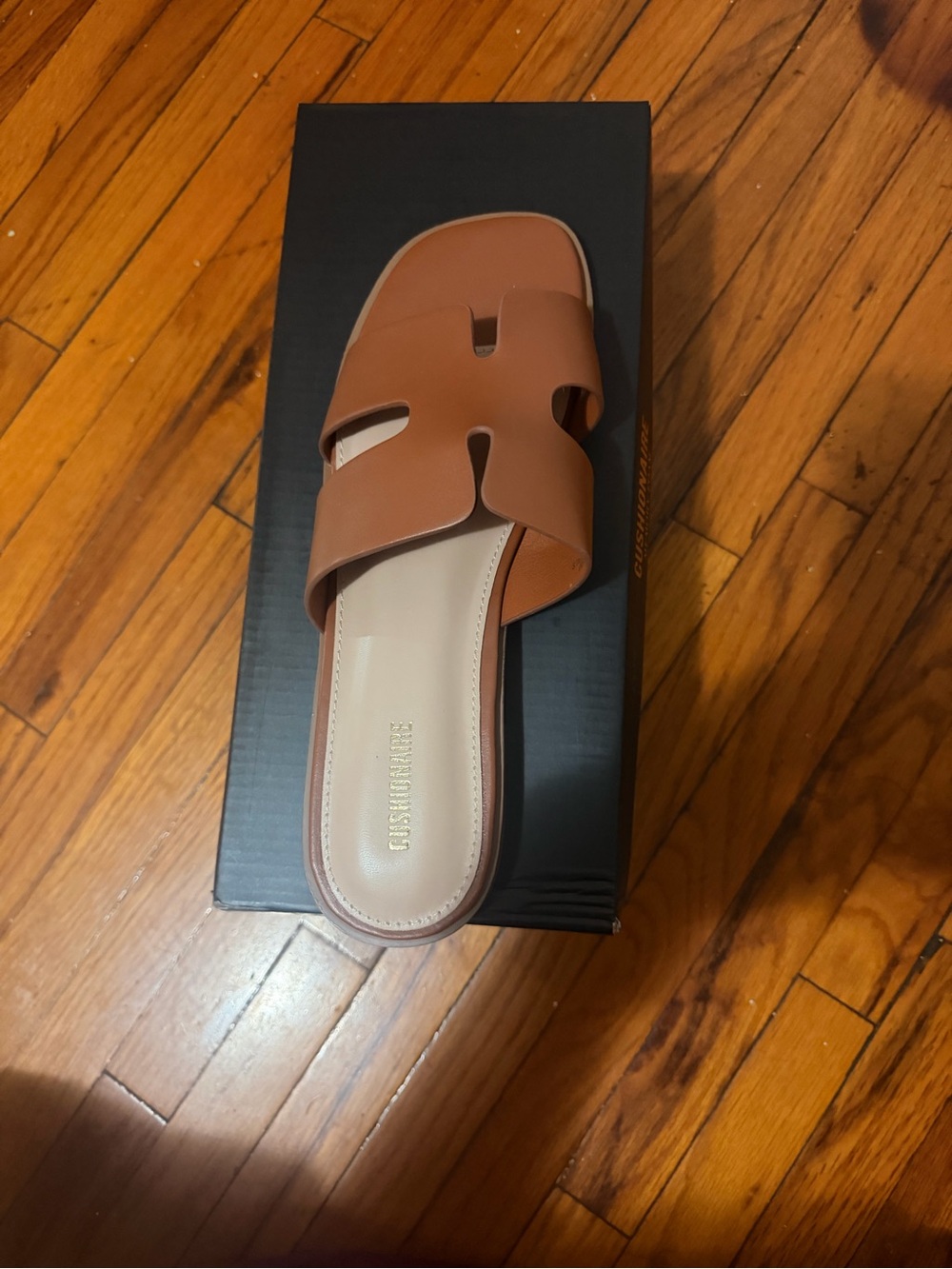 Women’s Slide Sandal — Brown Leather Open-Toe
